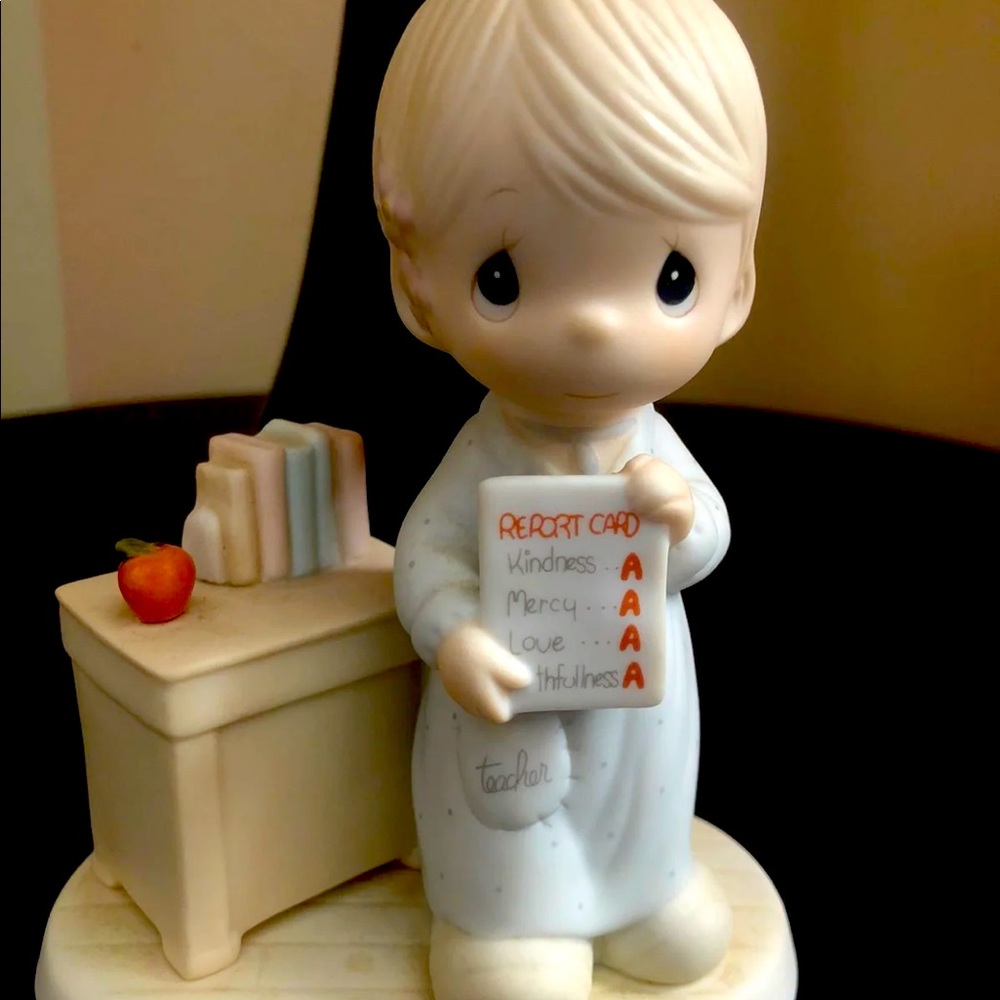 PM teacher figurine